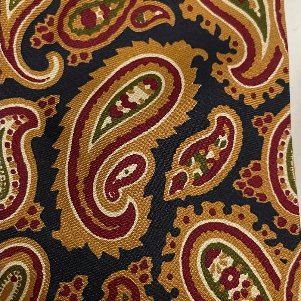 J. Crew Gold Paisley Silk Tie Made by Hand in USA Preppy Career Party
